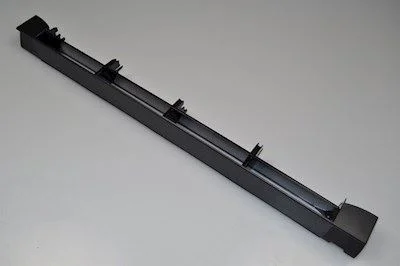 Bakliste for håndtak, Husqvarna-Electrolux komfyr & stekeovn – Svart v:8164848 Bakliste for håndtak, Husqvarna-Electrolux komfyr & stekeovn – Svart v:8164848