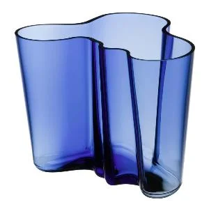 Alvar Aalto vase 16 cm ultramarinblå v:9995045 Alvar Aalto vase 16 cm ultramarinblå v:9995045